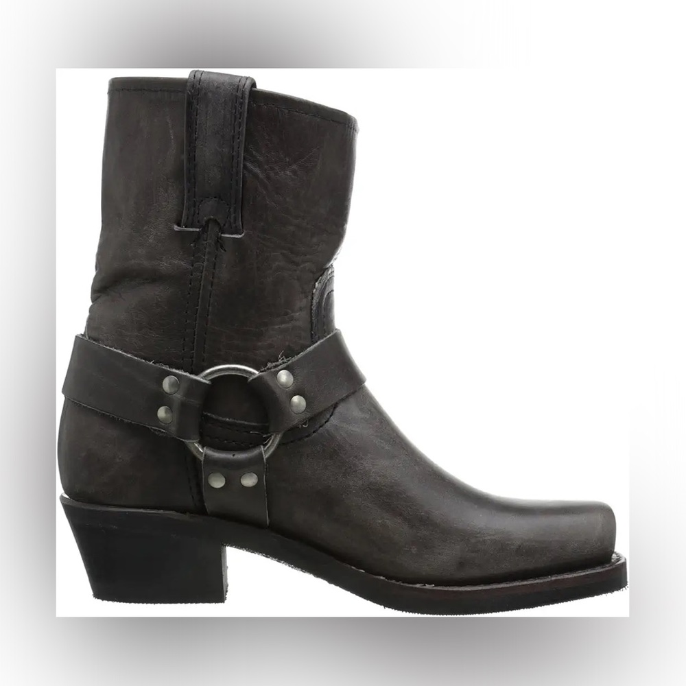 Frye Harness Boot in Smoke Size 8